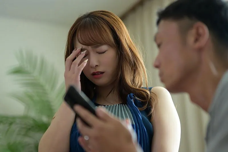 Vợ yêu sốc khi gã chồng tâm sự về ước muốn nhìn cô vợ bị người khác địt